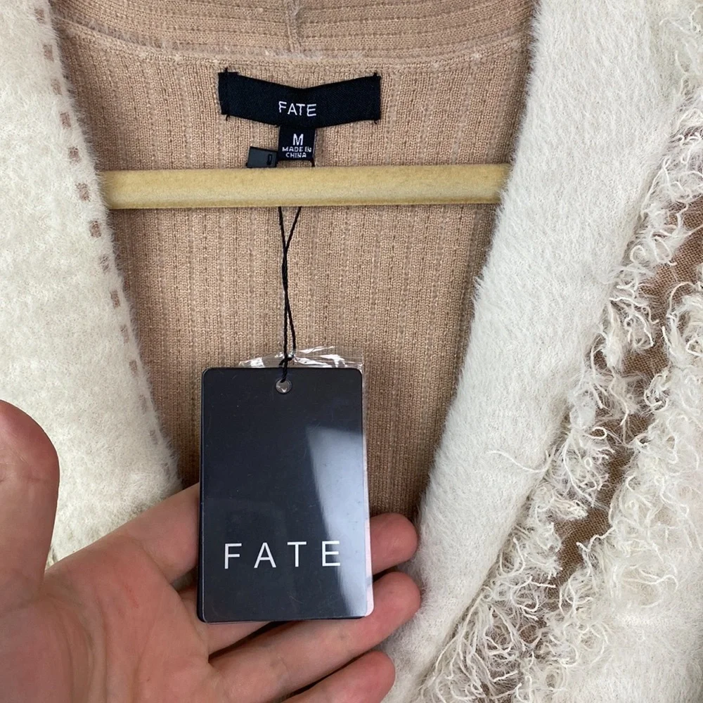 NWT Fate | Beige & Cream Oversized Distressed Fuzzy Cardigan M - Picture 6 of 10